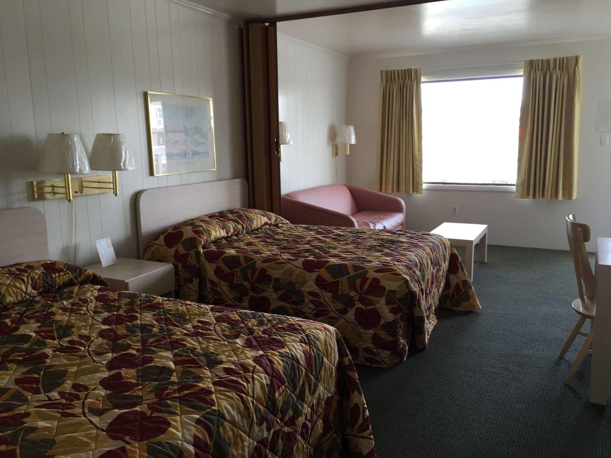 Fish Tales Boardwalk Inn & Ocean Mecca Motel Όσεαν Σίτι Εξωτερικό φωτογραφία