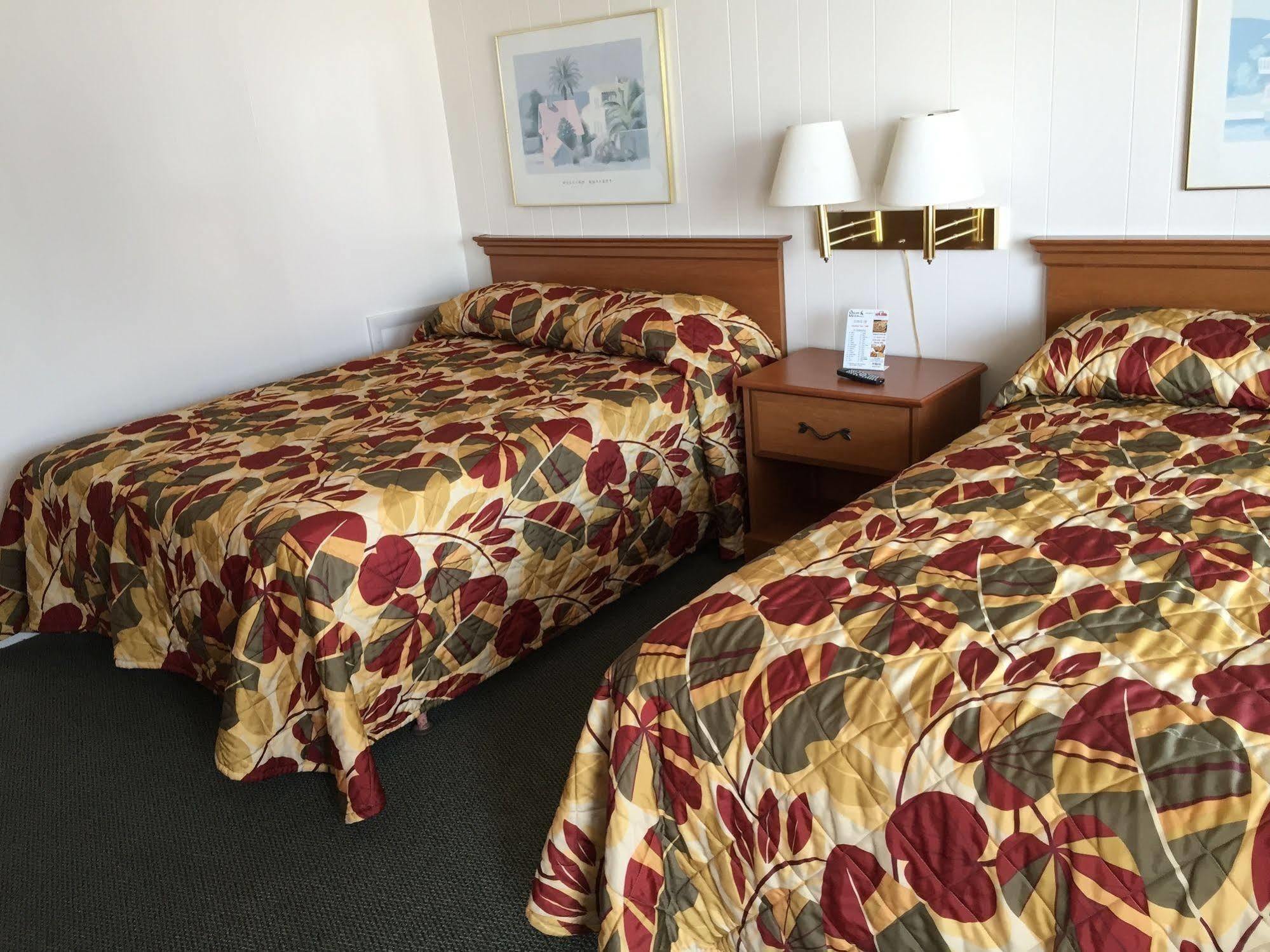 Fish Tales Boardwalk Inn & Ocean Mecca Motel Όσεαν Σίτι Εξωτερικό φωτογραφία